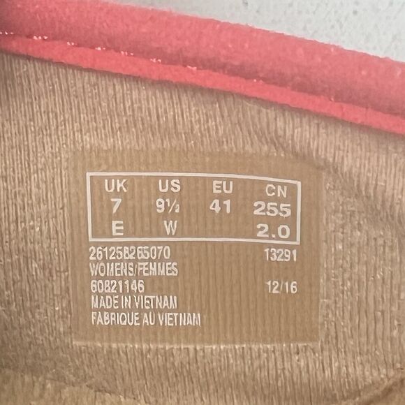 Clarks Collection Womens 9.5 W Comfort Casual Red Fabric Espadrille Slip On Flat - Picture 11 of 11